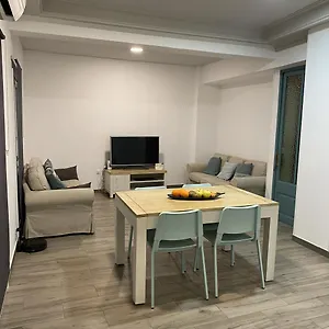 Cal Feliu - Piso Amplio En El Centro De Reus
